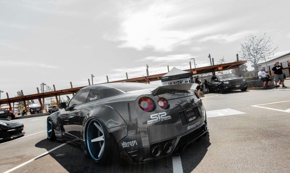 Advantages of Renting a Car in Dubai for Tourists: 