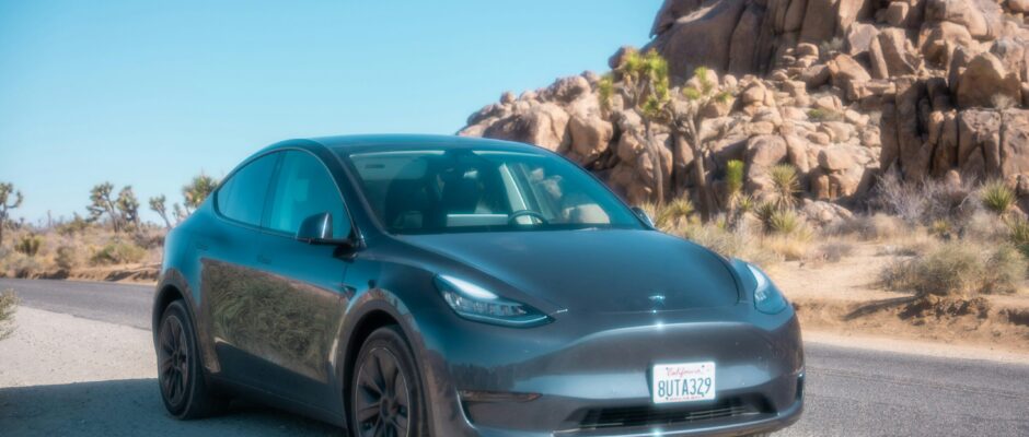 How to Choose the Right Vehicle for Traveling With Your Family in Dubai Vacation