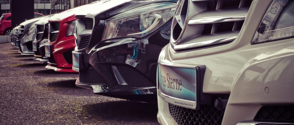 Cost-Effective Car Rentals for Visitors in Dubai: